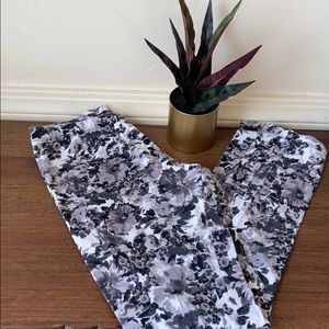 Guess Black Floral Leggings